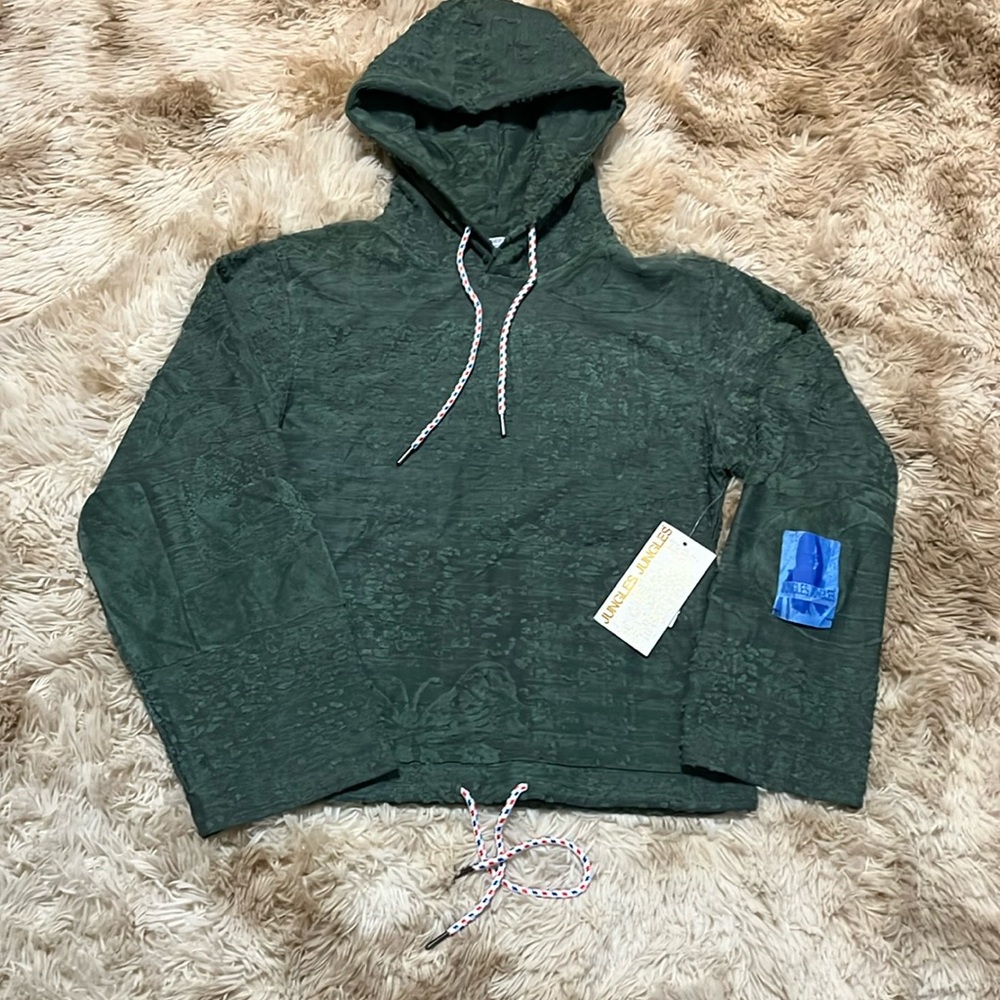 NWT! Sweatshirt
